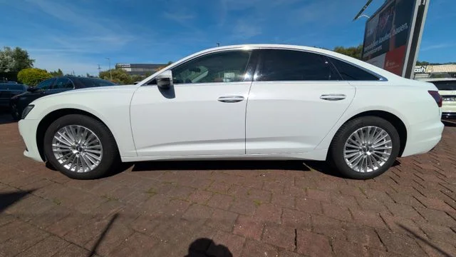 AUDI A6 – 2