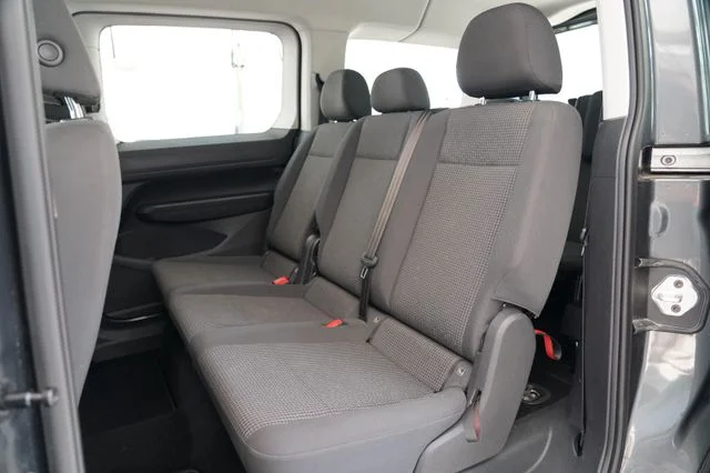 VW Caddy – 12