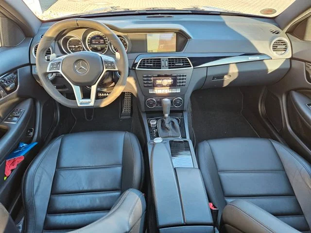 Mercedes-Benz C 63 AMG – 12