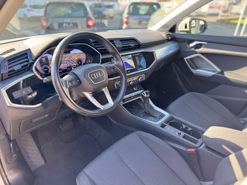 Audi Q3 – 12