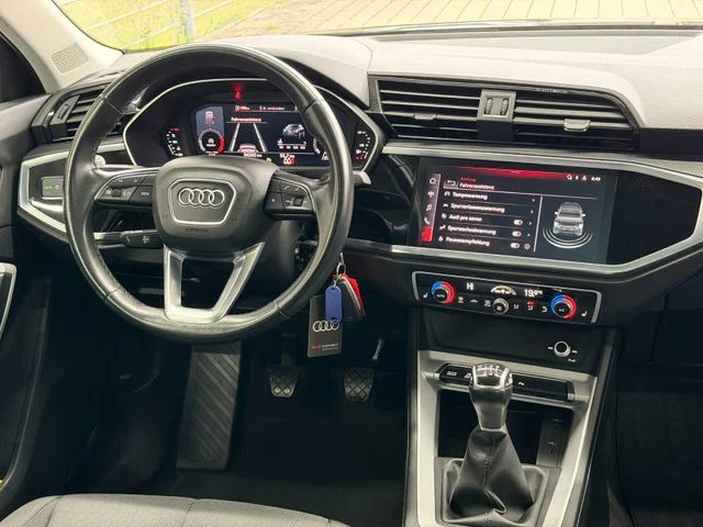 Audi Q3 – 19