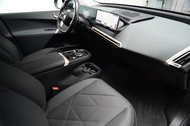 BMW iX – 35