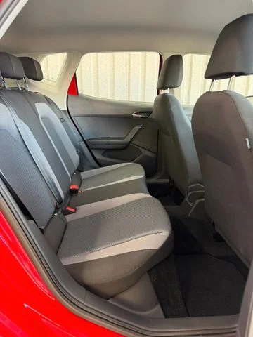 Seat Arona – 15