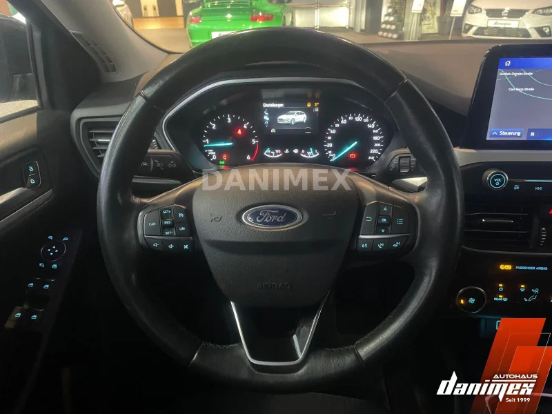 Ford Focus – 14
