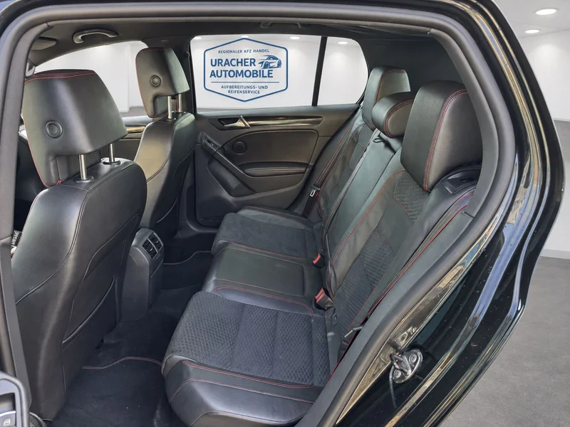 Volkswagen Golf – 19