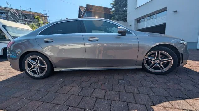 MERCEDES-BENZ A 200 – 6