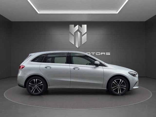 Mercedes-Benz B 220 – 6