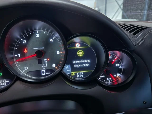 Porsche Cayenne – 27