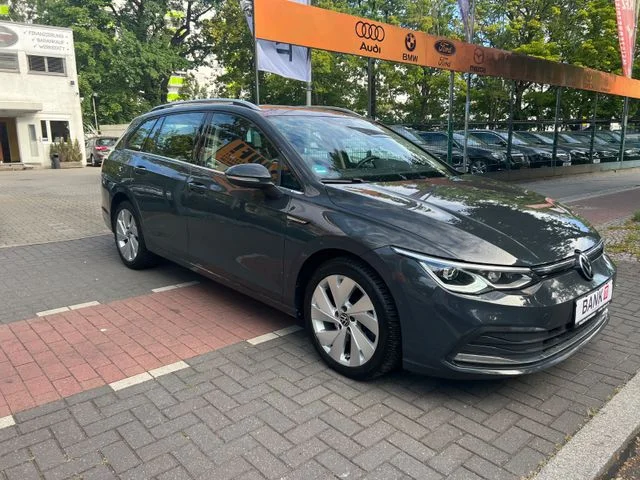Volkswagen Golf – 4