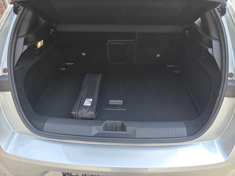 Opel Astra, 5-Türer, Elegance, 1.2 Turbo – 9
