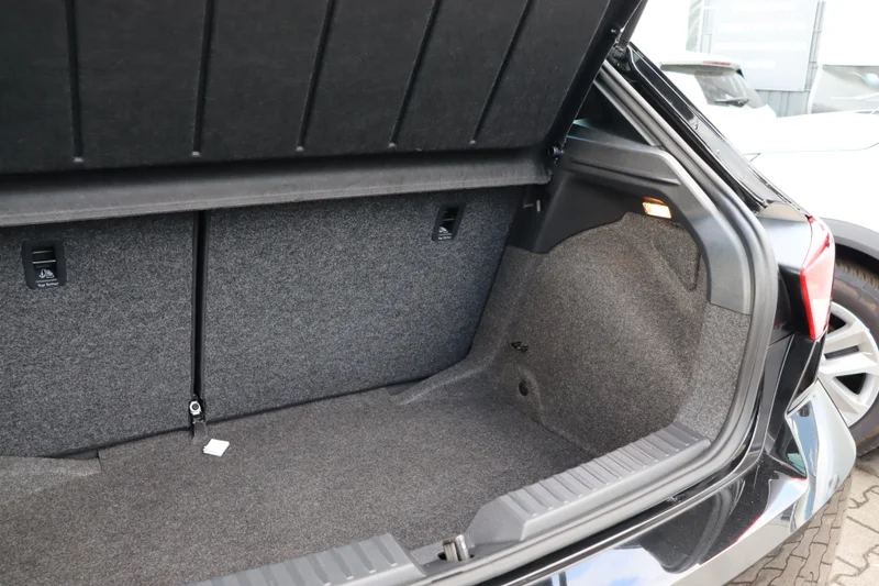 Seat Ibiza – 15