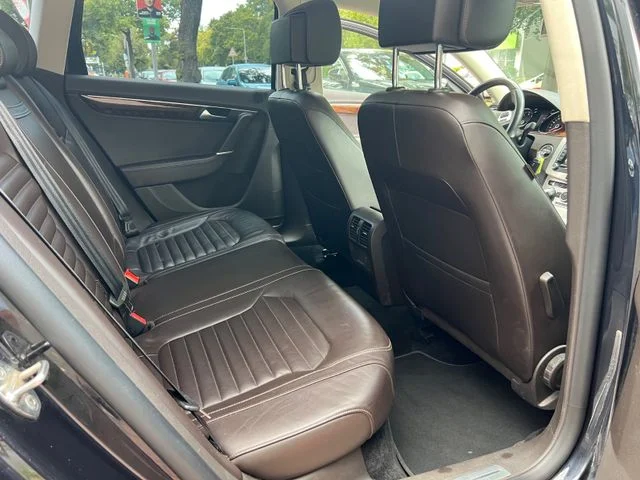 Volkswagen Passat Variant – 11