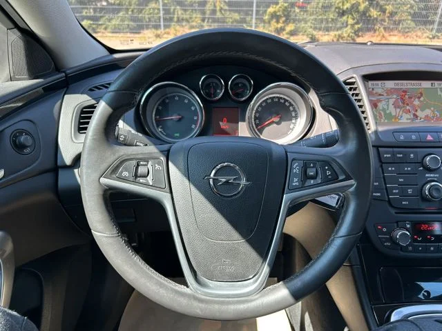 Opel Insignia – 16