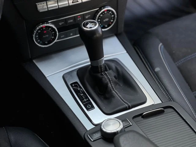 Mercedes-Benz C 220 – 18