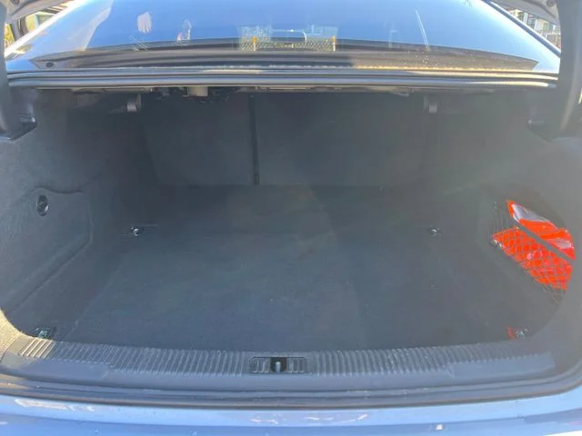 Audi A6 – 12