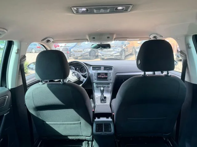 VW Golf – 8