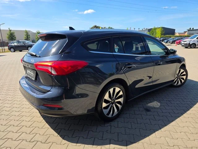 Ford Focus – 3