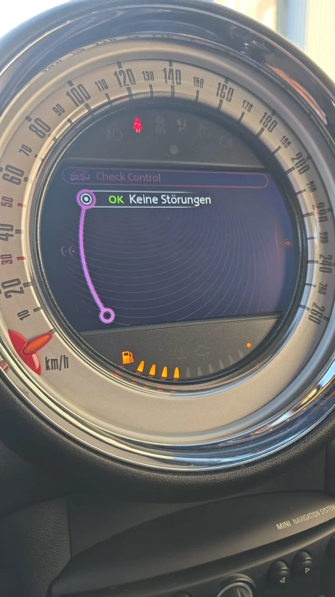 Mini Cooper S – 24