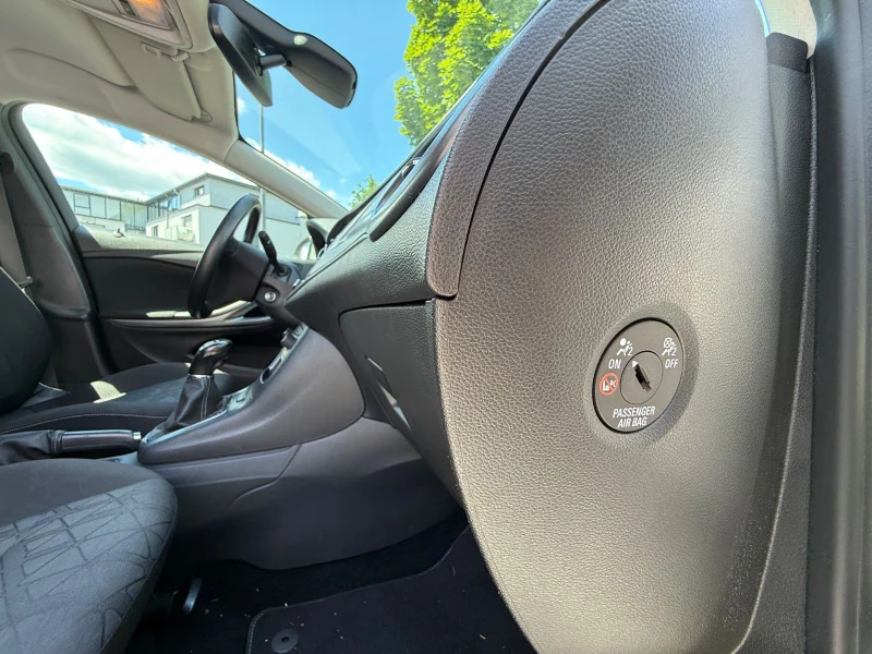 Opel Astra – 17