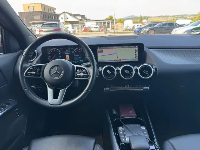Mercedes-Benz GLA 250 – 14