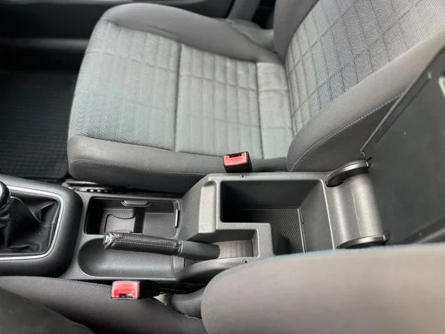 Volkswagen Golf – 13