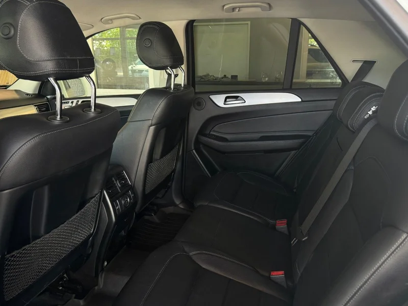 Mercedes-Benz GLE 350 – 21