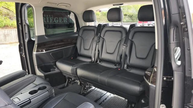 Mercedes-Benz V 220 – 17