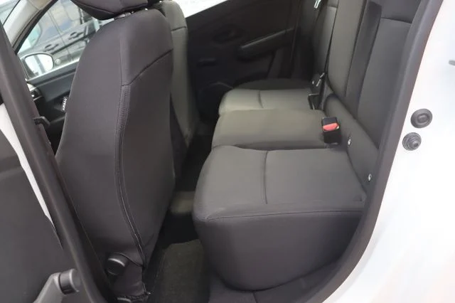 Dacia Sandero – 13