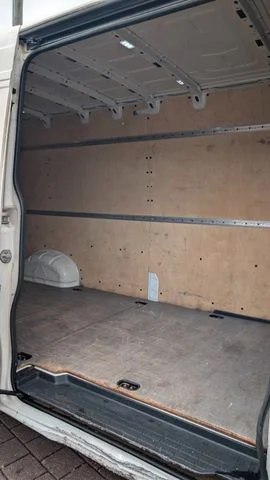 VW Crafter Kasten Kasten 35 lang Hochdach FWD – 5