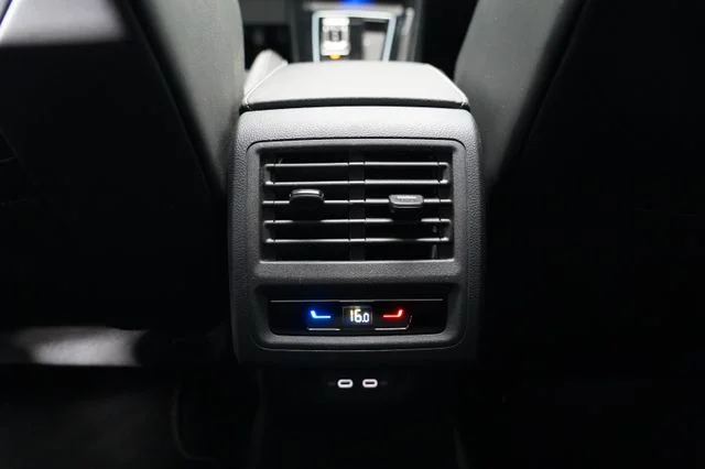 VW Golf – 19
