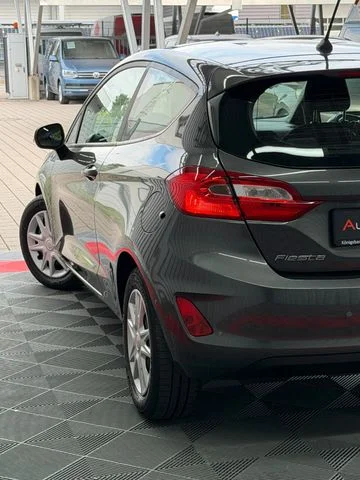 Ford Fiesta – 12