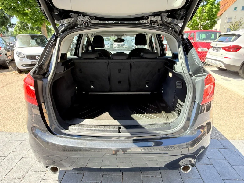BMW 218 – 25