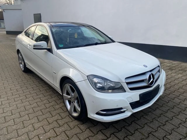 MERCEDES-BENZ C 180 – 3
