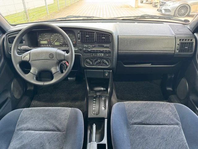 Volkswagen Passat – 18