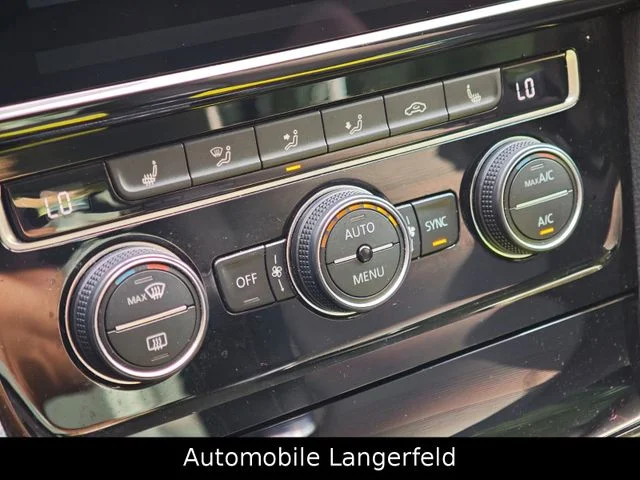 Volkswagen Golf – 22
