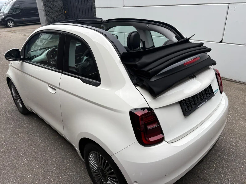 Fiat 500e Cabrio – 11