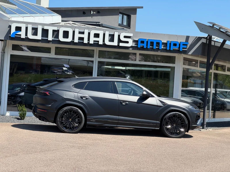 Lamborghini Urus – 25