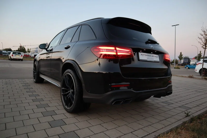 Mercedes-Benz GLC 63 AMG – 7