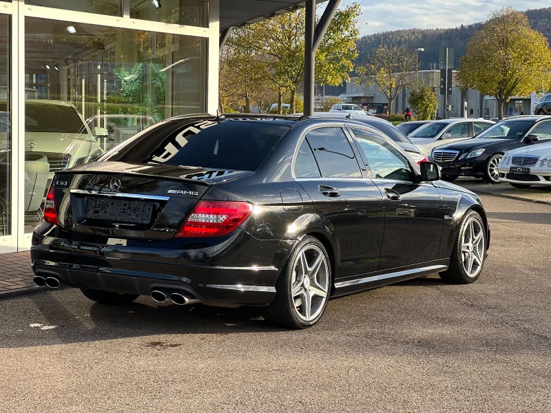 Mercedes-Benz C 63 AMG – 15