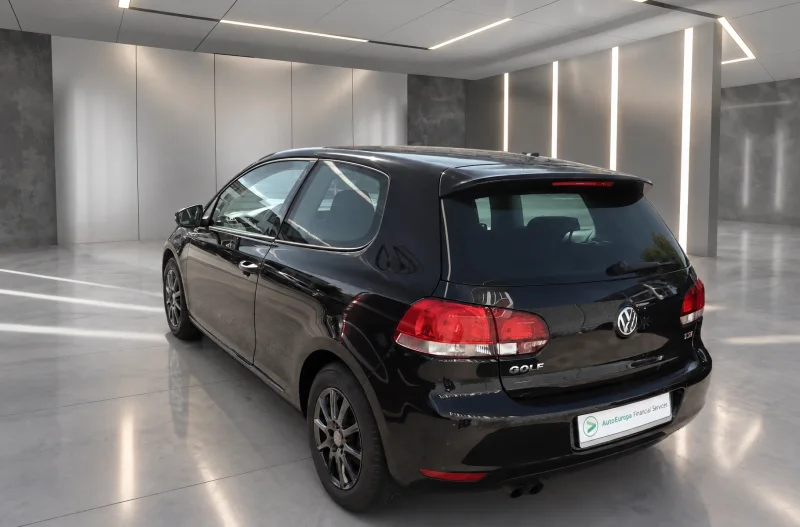 Volkswagen Golf – 19