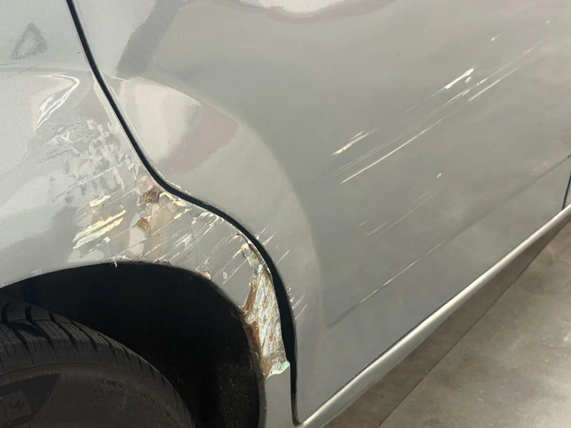 Ford Mondeo – 18
