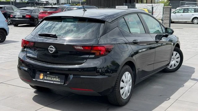 Opel Astra – 5