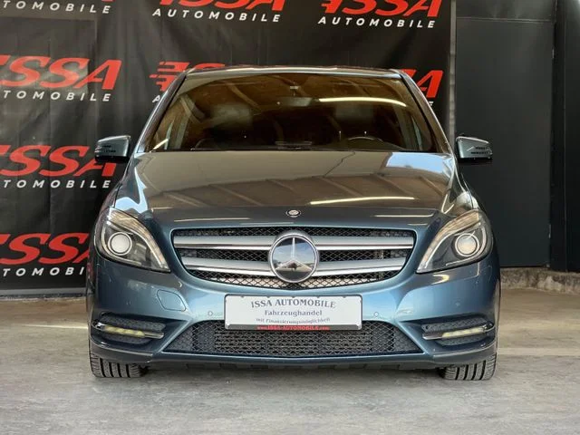 Mercedes-Benz B 220 – 2