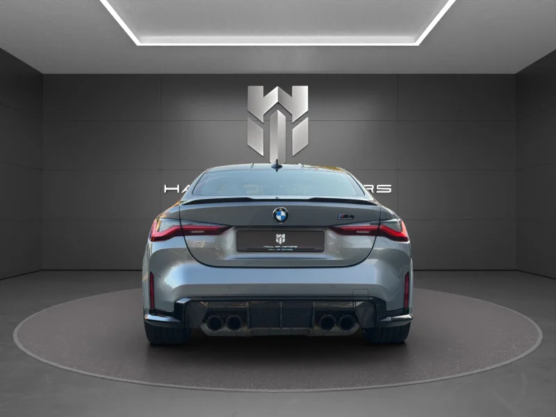 BMW M4 – 4
