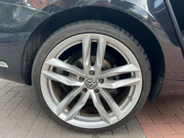 Volkswagen Passat Variant – 12
