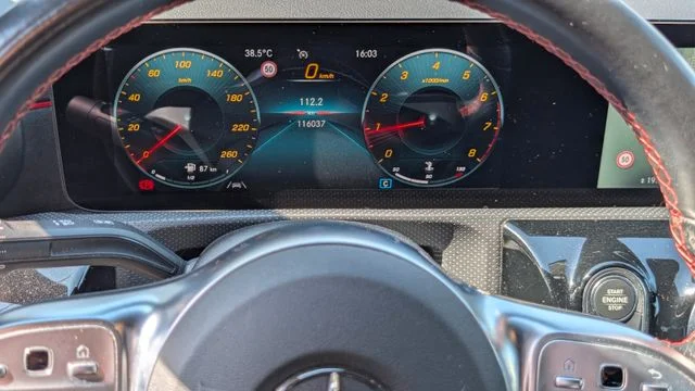MERCEDES-BENZ A 200 – 14