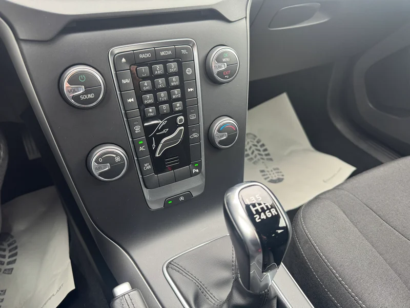 Volvo V40 V40 (facelift 2016) – 29