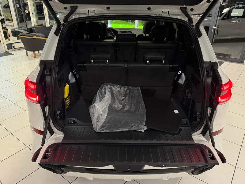 BMW X5 – 11