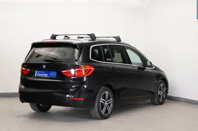 BMW 218 – 5