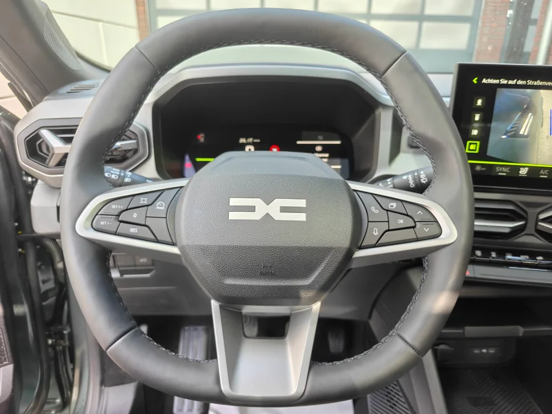 Dacia BIGSTER JOURNEY MILD HYBRID 140 – 31
